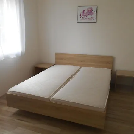 Kotva Apartment *